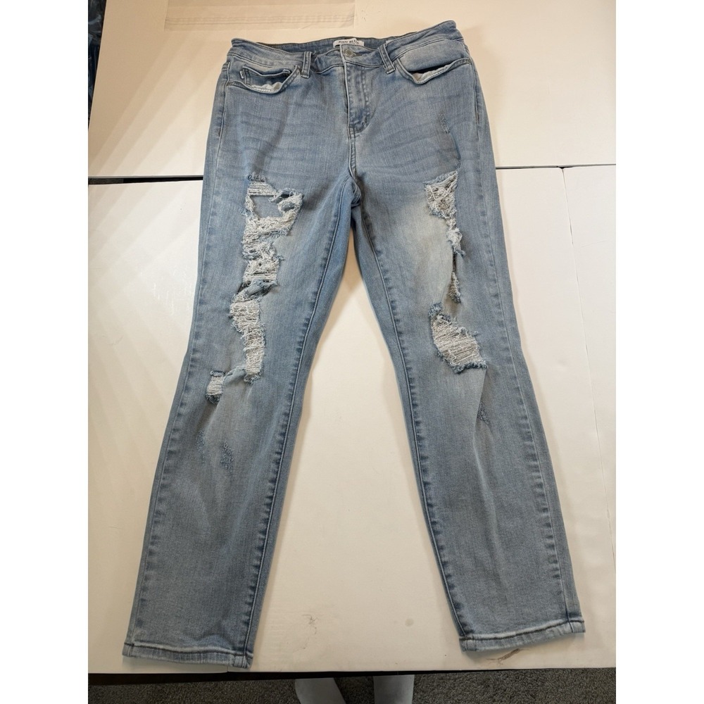 Judy Blue Boyfriend Fit Jeans Women's 11/30 Distressed Light Wash Stretch Denim